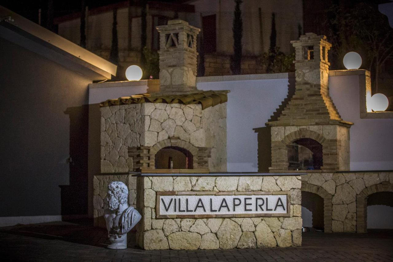 Villa La Perla 리카타 외부 사진