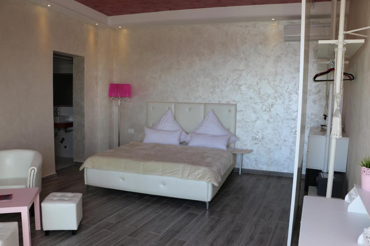 Villa La Perla 리카타 외부 사진